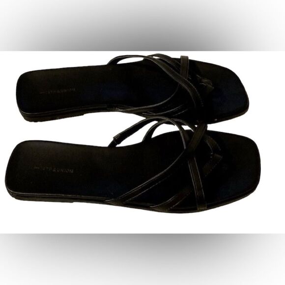 14th & Union caite flat black strappy sandals size 7 NWT - Picture 2 of 5